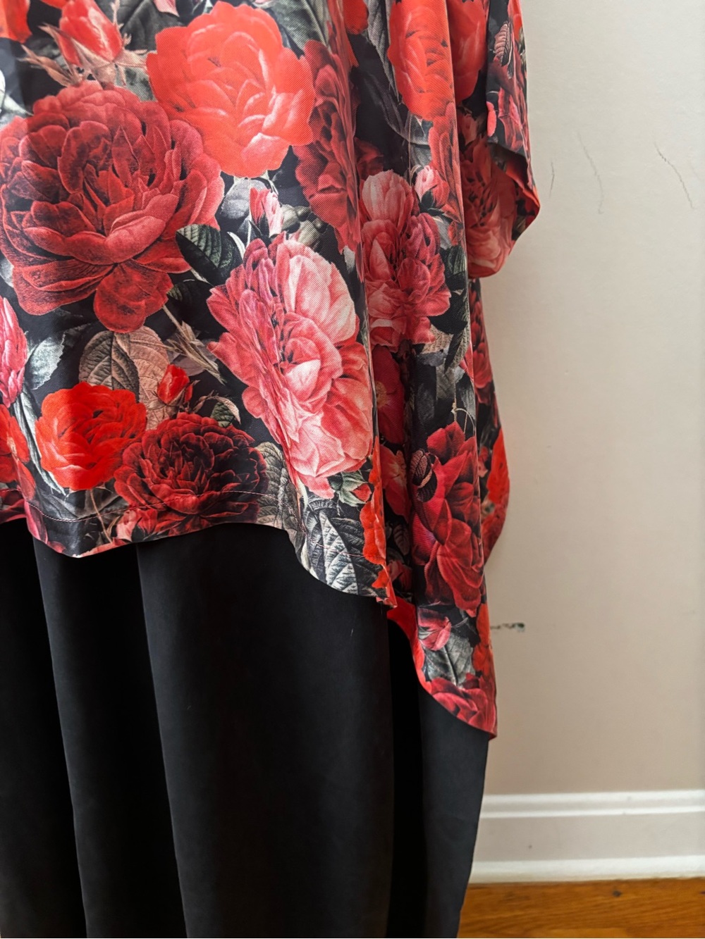 eskandar Black Tunic with Red & Pink Floral Print - Picture 3 of 12